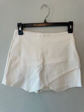 Blue Blush Women’s White Skort, small